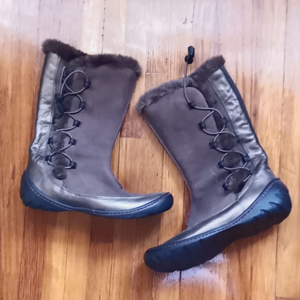 CLARKS Boots Privo Brown Size 6